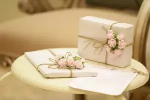 Trois histoires de mariage surprenantes